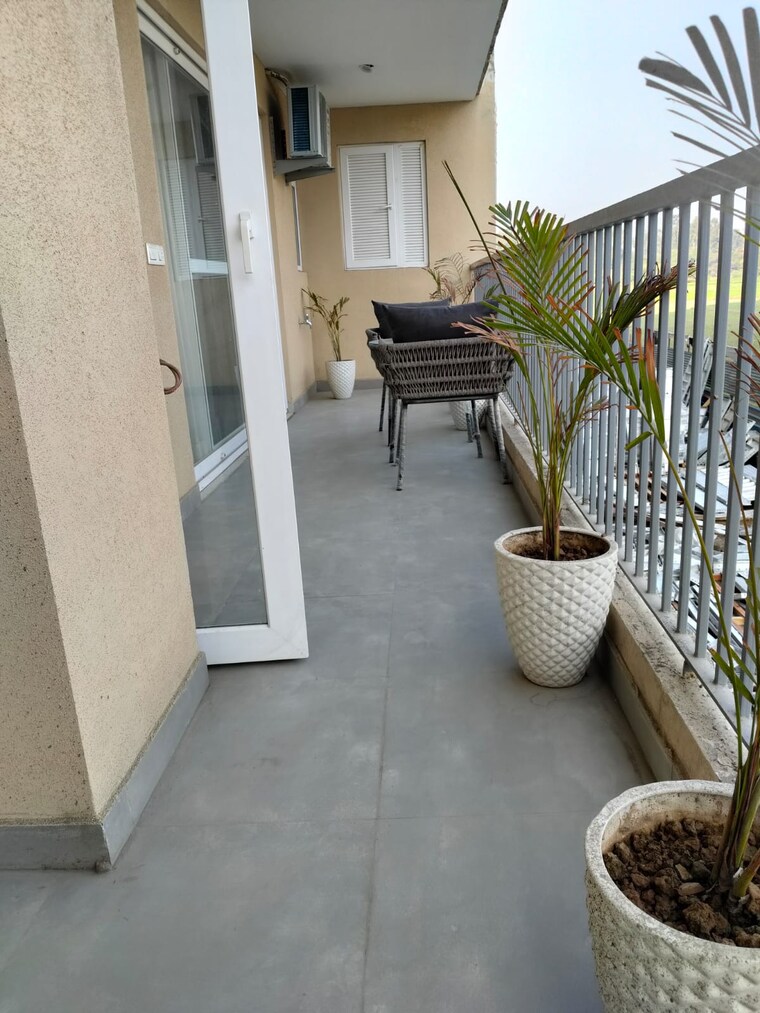 Balcony, krishna-atlantis-grand 3 Bedroom 1915 Sq.Ft. Apartment In Nabha Zirakpur 10360083