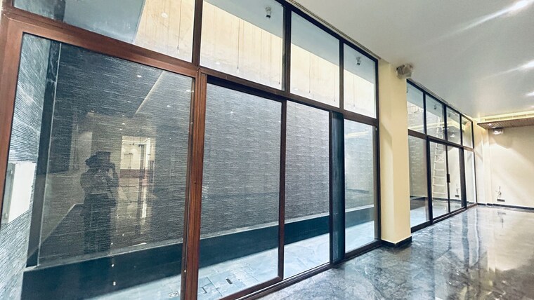 Room, basant gaon 4 Bedroom 5400 Sq.Ft. Builder Floor In Basant Gaon Delhi 10360102