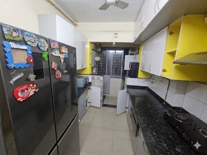 Team Area in 3 BHK Apartment at Amanora Future Towers, Hadapsar – for Rent