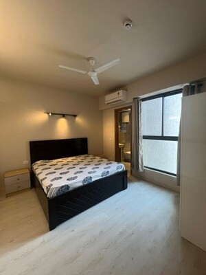 Bedroom in 4 BHK Apartment at DLF The Crest, Sector 54 – for Rent