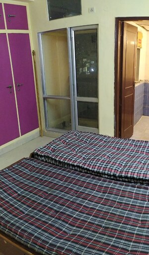 1 BHK Independent House For Rent in Sector 26