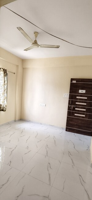 Hall in 1 BHK Builder Floor at Kamgar Putala Vasahat – for Rent