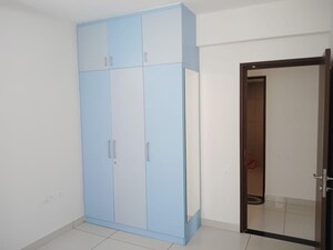 Room in 3 BHK Apartment at Brigade Laguna, Hebbal – for Rent