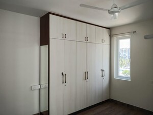 Room in 3 BHK Apartment at Brigade Laguna, Hebbal – for Rent