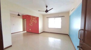 Room in 2.5 BHK Apartment at DSK Gandhakosh, Baner – for Rent