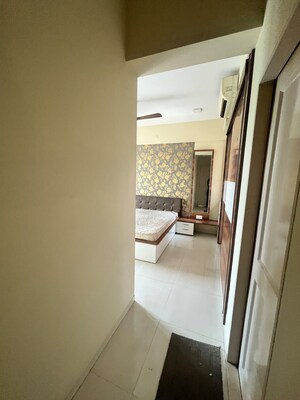 Room in 2 BHK Apartment at Vijay Galaxy, Waghbil – for Rent