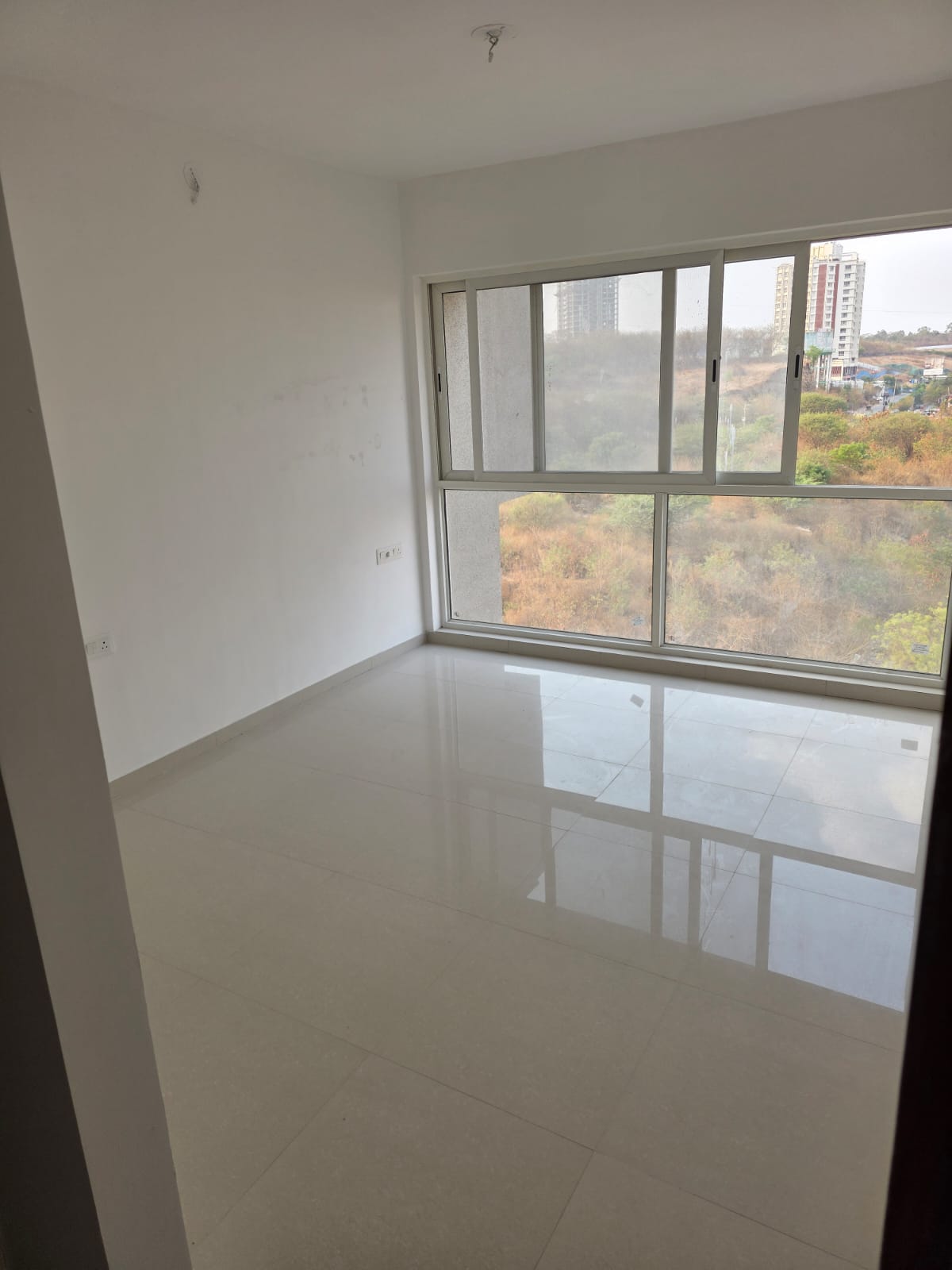 2 BHK 1100 Sq.Ft. Apartment in Sunshree Gold