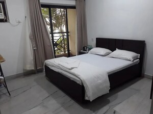 Bedroom in 3 BHK Apartment at Mittal Phoenix Towers, Lower Parel – for Rent