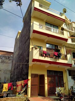 6+ BHK + Pooja Room,Store Room Independent House For Sale in Vasundhara Sector 3