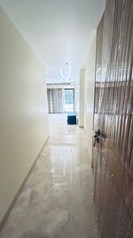 6+ BHK + Pooja Room,Servant Room,Study Room,Extra Room,Basement,Store Room 1000 Sq.Yd. Villa in Basant Gaon