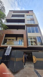 3 BHK + Servant Room 2000 Sq.Ft. Builder Floor in DLF Phase II