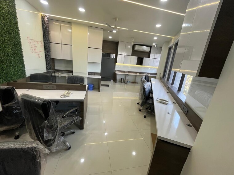 Team Area, navrangpura Commercial Office Space 3600 Sq.Ft. In Navrangpura Ahmedabad 10360218
