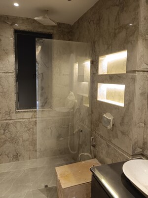 Bathroom in 3 BHK Builder Floor at Dlf Phase ii – for Sale