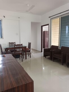 2 BHK Apartment For Rent in Goel Ganga Estoria