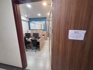 Furnished Amenities in  Office Space in IT/SEZ at Mahant Chambers, Wagle Industrial Estate – for Rent