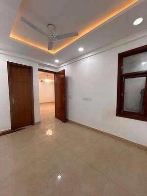 Room in 3 BHK Builder Floor at Chattarpur – for Rent