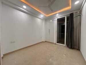 Room in 3 BHK Builder Floor at Chattarpur – for Rent