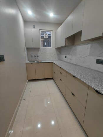 2 BHK Builder Floor for Sale in Janakpuri, Delhi