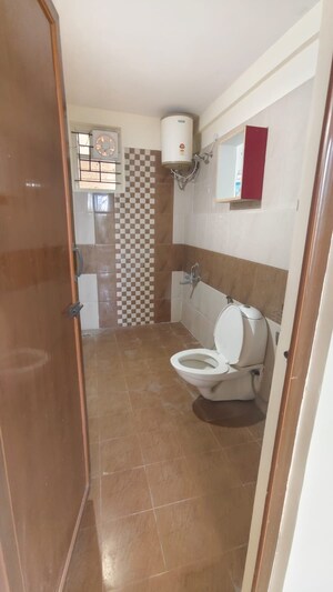Bathroom in 3 BHK Apartment at Shirdi Sai Concord Heights, Tirumanahalli – for Sale