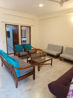 2 BHK Builder Floor For Rent in DLF Phase I