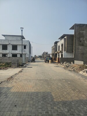  Plot – Exterior View View at Sector 33 - for Sale