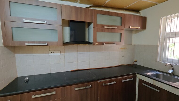 Kitchen, rps-savana 3.5 Bedroom 1850 Sq.Ft. Apartment In Sector 88 Faridabad 10365314