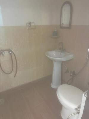 Bathroom in 1 BHK Builder Floor at Shakti Khand – for Rent