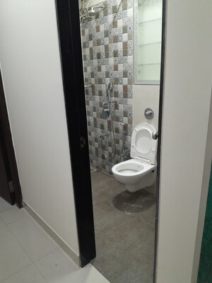 Bathroom in 2 BHK Apartment at Borivali East – for Rent