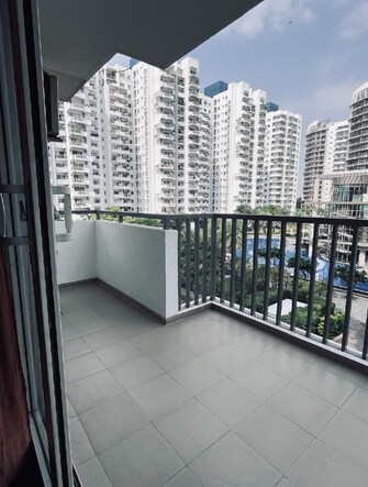 3.5 BHK + Study Room Apartment For Rent in Emaar MGF The Palm Drive Studios in Sector 66, Gurgaon