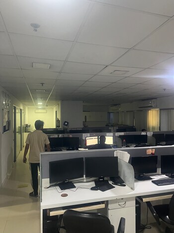 Office Space for Rent in Netaji Subhash Place, Delhi