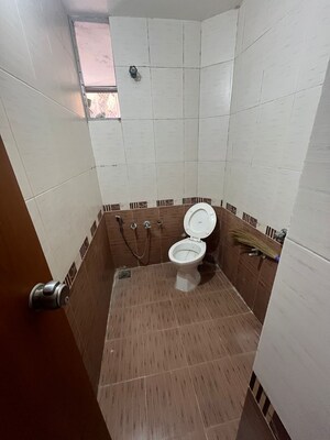 Bathroom in 3 BHK Apartment at Vastrapur – for Rent