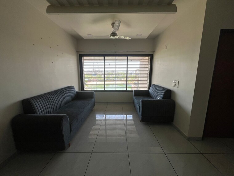 Living Room, vastrapur 3 Bedroom 1800 Sq.Ft. Apartment In Vastrapur Ahmedabad 10366121