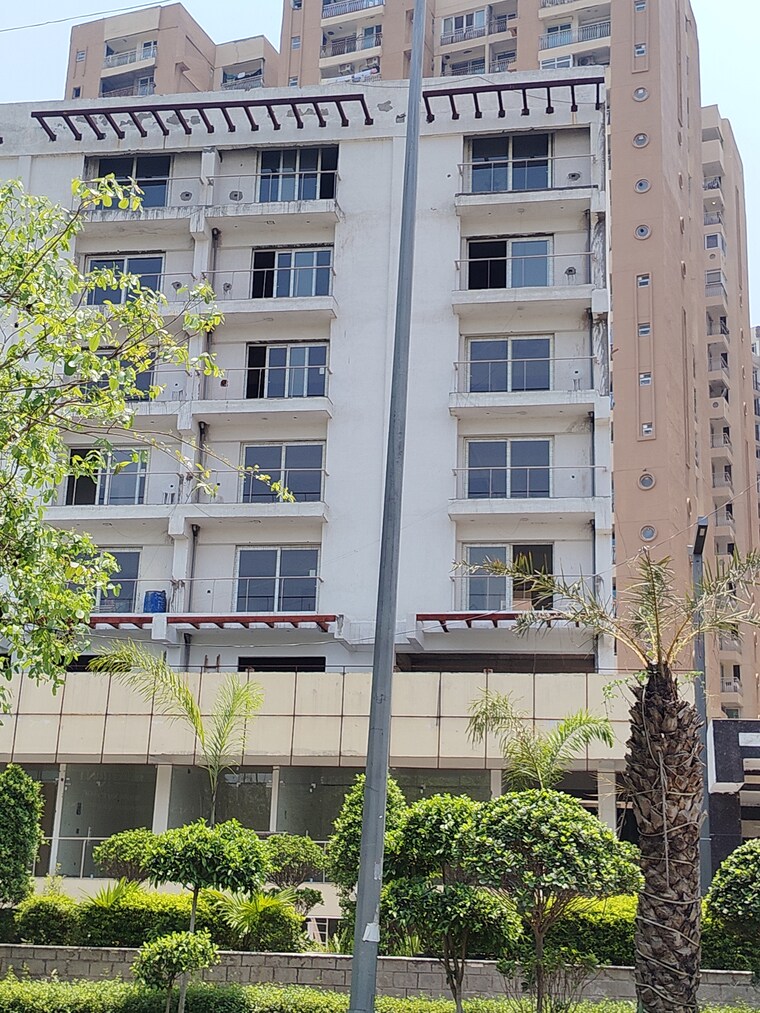 Exterior View, sikka-kaamna-greens 2 Bedroom 1045 Sq.Ft. Apartment In Sector 143a Noida Noida 10366162