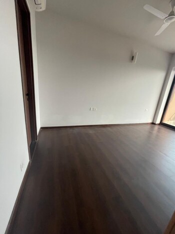 Krisumi Waterfall Residences