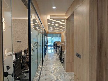 DLF Corporate Greens