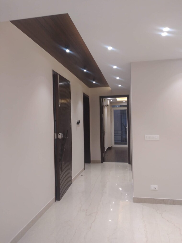 Room, dlf-city-phase-iv 4 Bedroom 270 Sq.Yd. Builder Floor In Dlf Phase iv Gurgaon 10371584