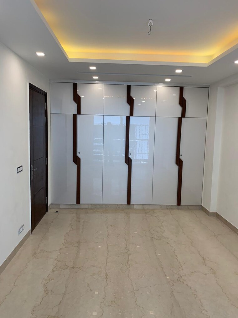 Room, dlf-city-phase-iv 4 Bedroom 270 Sq.Yd. Builder Floor In Dlf Phase iv Gurgaon 10371584