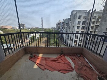 Yash Platinum Dhayari