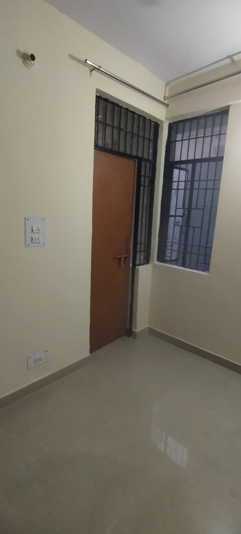 1 BHK Flat for Rent in Sector 10 Greater Noida, Greater Noida