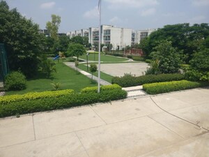 3 BHK Builder Floor – Garden View at Omaxe Ambrosia, North Mullanpur - for Rent