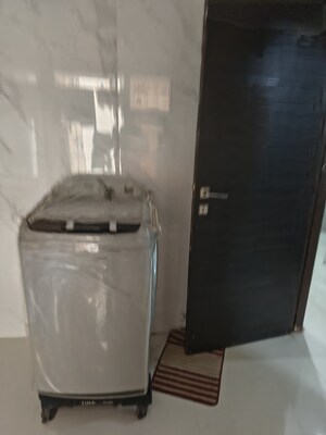 Furnished Amenities in 2 BHK Apartment at Kurla – for Rent