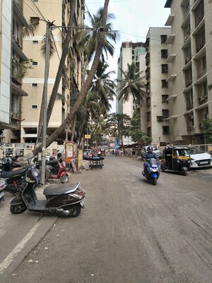 2 BHK Apartment – Exterior View View at Kurla - for Rent