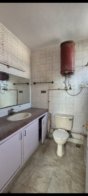 3 BHK Builder Floor for Sale in Greater Kailash I, Delhi
