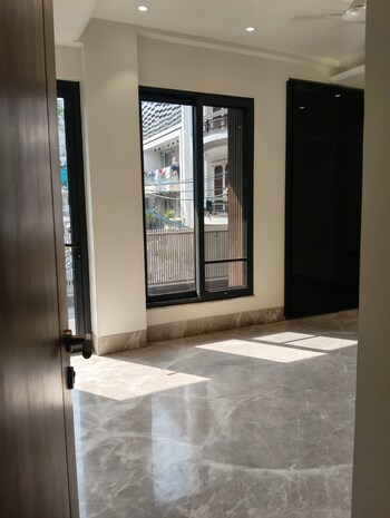 3 BHK Builder Floor for Sale in Kirti Nagar, Delhi