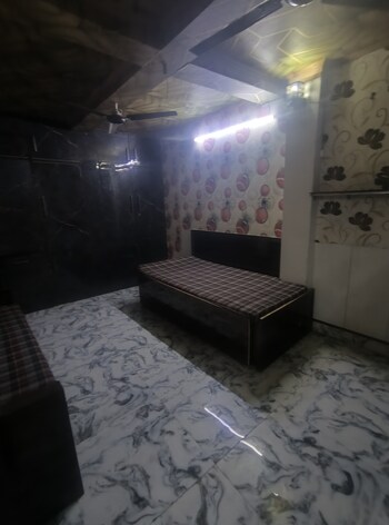 1 BHK Builder Floor for Rent in Govindpuri, Delhi