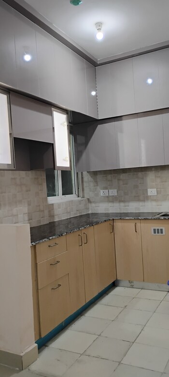 Amrapali Ivory Heights