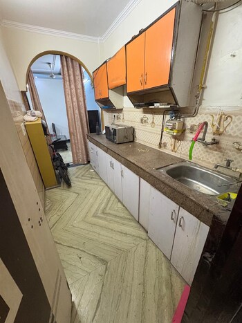 2 BHK Builder Floor for Rent in Govindpuri, Delhi