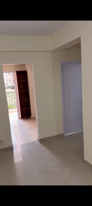 Room in 2 BHK Apartment at Apex Our Homes, Sector 37c – for Rent