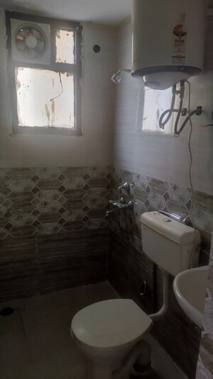 Bathroom in 2 BHK Apartment at Apex Our Homes, Sector 37c – for Rent