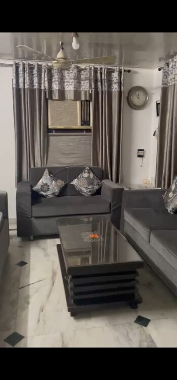 2 BHK Builder Floor for Rent in Asha Park, Delhi